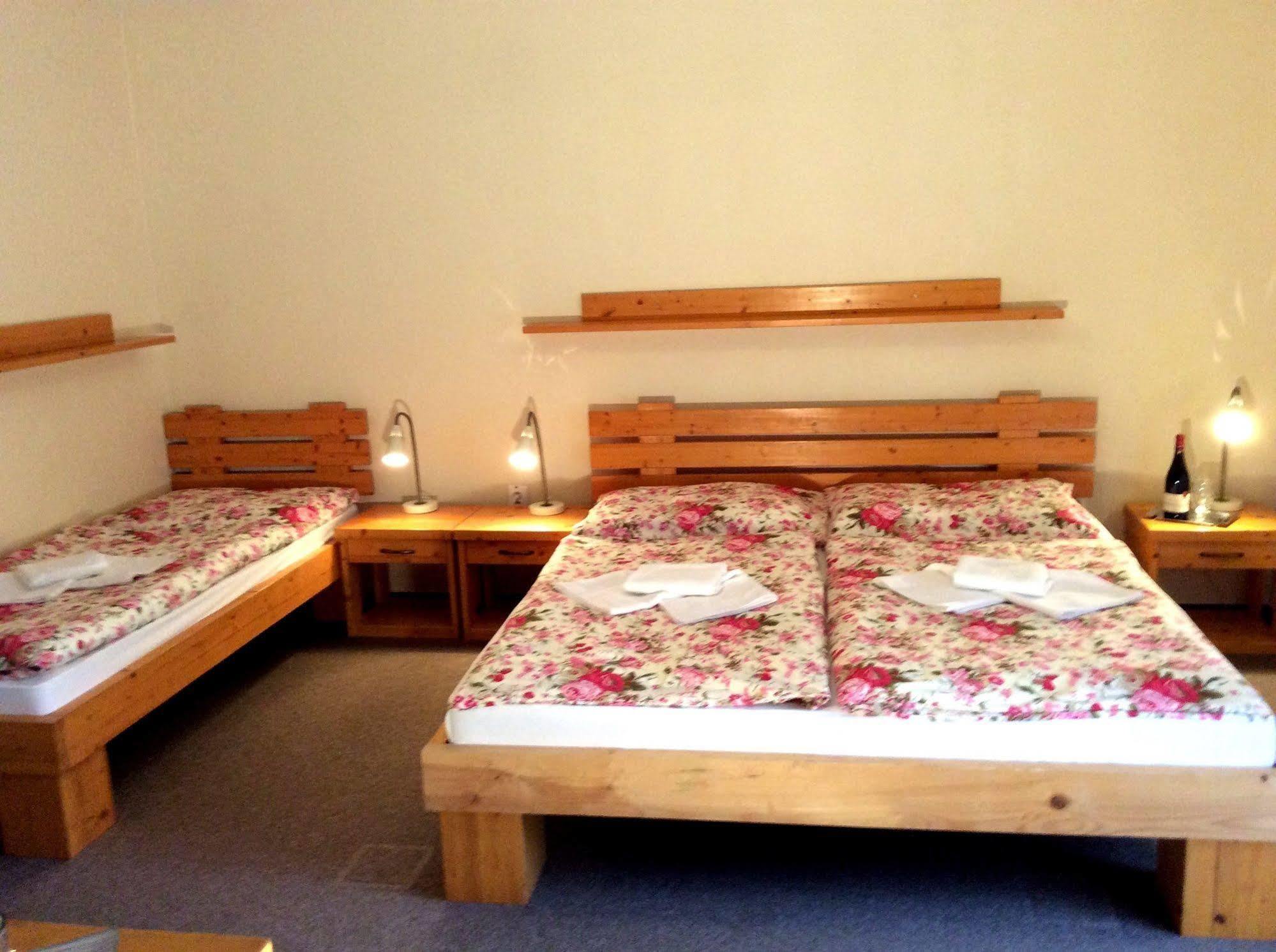Penzion Bystrinka Tale Buitenkant foto